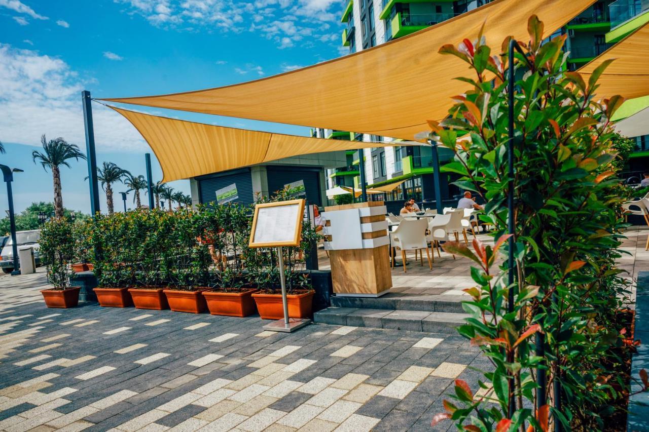 Visum Aparthotel Pool & Spa Mamaia Nord Năvodari Buitenkant foto